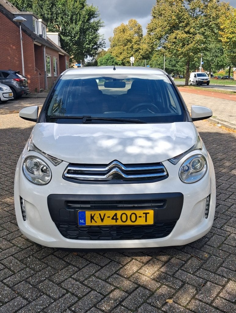 Witte Citroen C1 5 drs 1.0 benzine 2016 airco bluetooth, Auto's, Voorwielaandrijving, Stof, 4 stoelen, C1