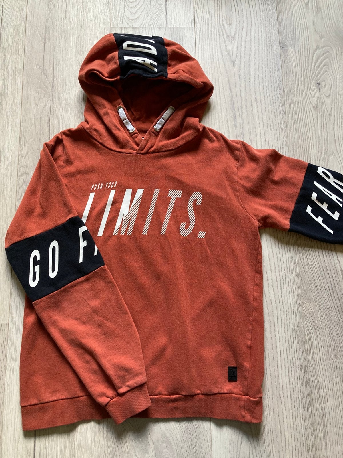 Hoody ravagio maat 164, Ophalen of Verzenden, Zo goed als nieuw, Jongen, Trui of Vest
