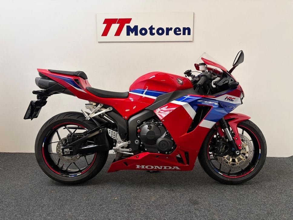 HONDA CBR600R3 (bj 2025) 7.149 km, Motoren, HONDA, 4 cilinders, Motorrijbewijs A, Bedrijf