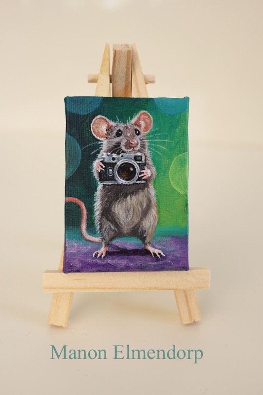 Uniek Handgeschilderd Schilderijtje Muis met Foto Camera, Acrylverf, Gesigneerd, Ophalen of Verzenden, Dieren