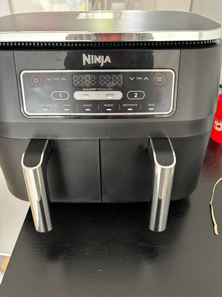 Ninja Foodi Dual Zone Airfryer AF300EU - Zo goed als nieuw, Witgoed en Apparatuur, Airfryers, Ophalen of Verzenden, Zo goed als nieuw