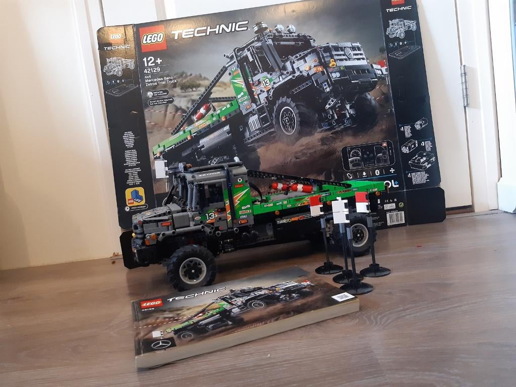 Lego technic 4x4 mercedes benz zetros trial truck 42129, Ophalen of Verzenden, Zo goed als nieuw, Complete set, Lego