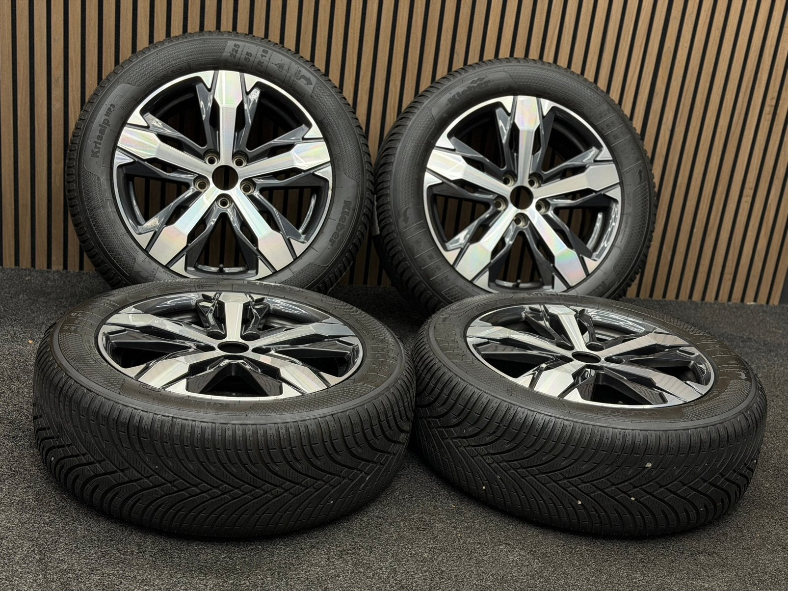 Originele 18 inch Peugeot 3008 5008 5x108 ET49 225/55/18 XL, Ophalen, 18 inch, ., Banden en Velgen