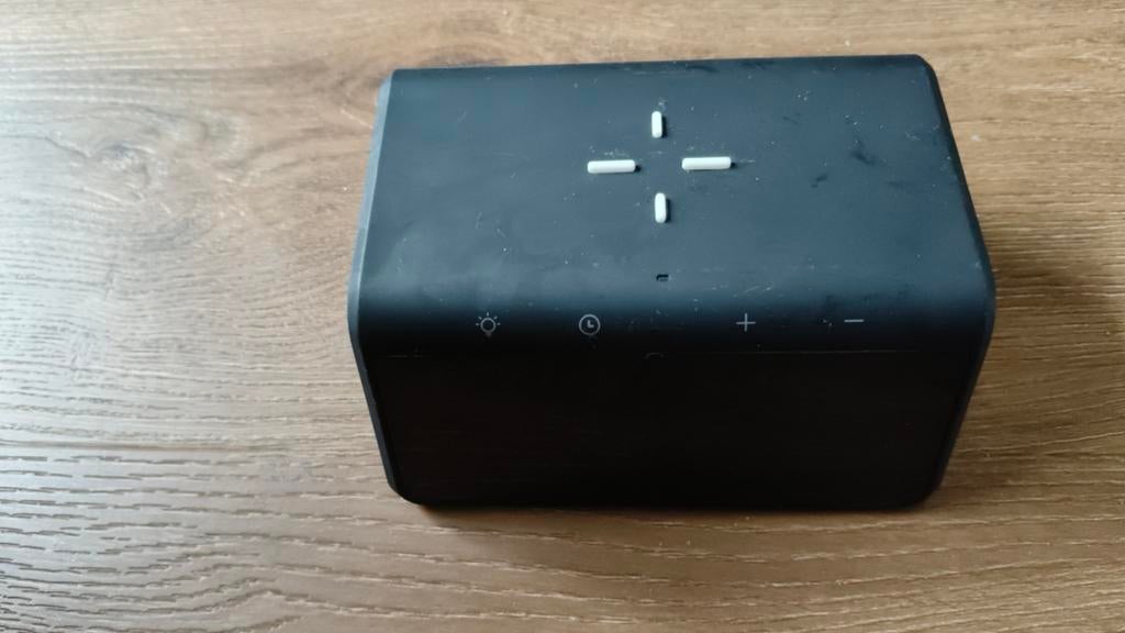 Wekker met lampje en oplaadfunctie, Ophalen, Zo goed als nieuw, Digitaal