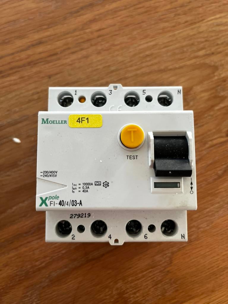 Eaton automaat + aardlekschakelaar FAZ-C16/3 en FI-40/4/03-A, Ophalen of Verzenden, Nieuw, Schakelaar