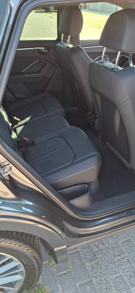 Foto 9 van Audi Q3 35 TFSI S-Line | Aut. | NL | Elec Trekhaak | Virtual