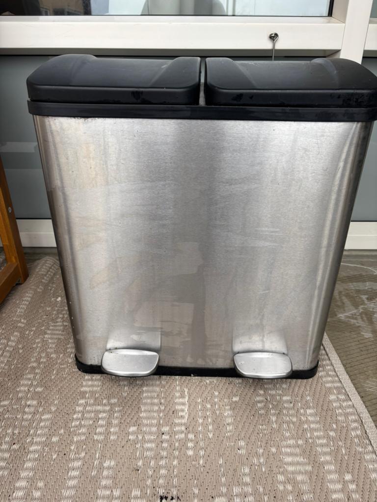 Prullenbak, Huis en Inrichting, Woonaccessoires | Prullenbakken, 40 liter of meer, Ophalen, Zo goed als nieuw, Minder dan 50 cm