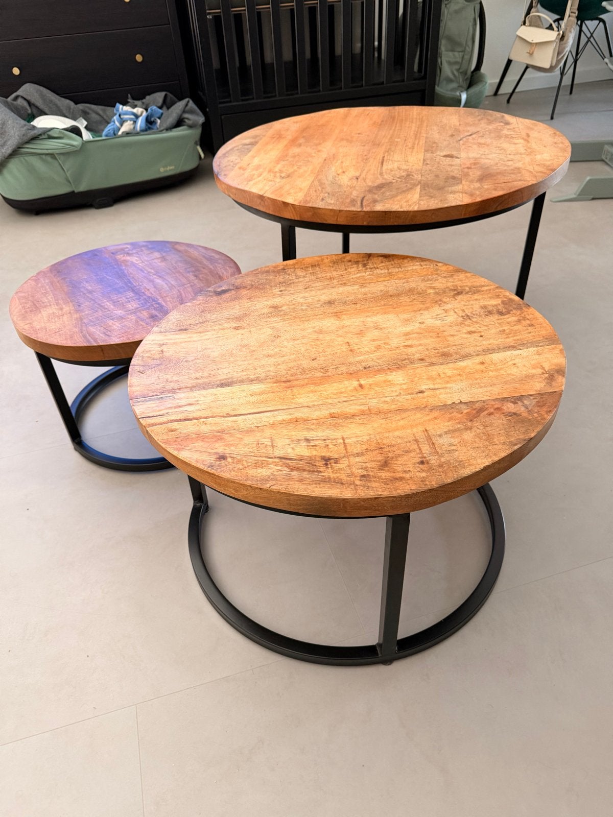 Set van 3 ronde salontafels, mangohout en metaal, Huis en Inrichting, Tafels | Salontafels, Ophalen, Gebruikt, Rond, 50 tot 100 cm