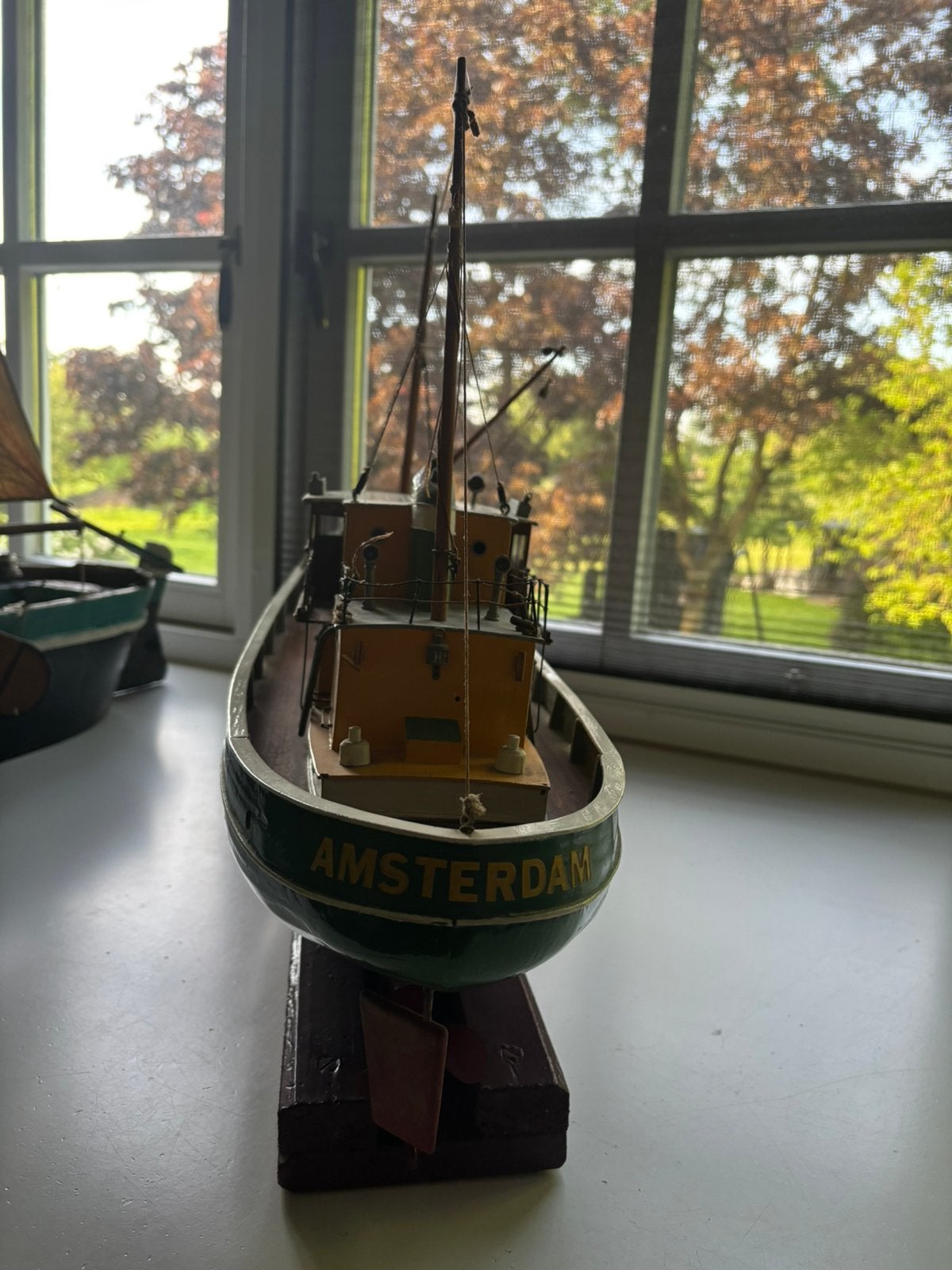 Model boot, Ophalen, Zo goed als nieuw