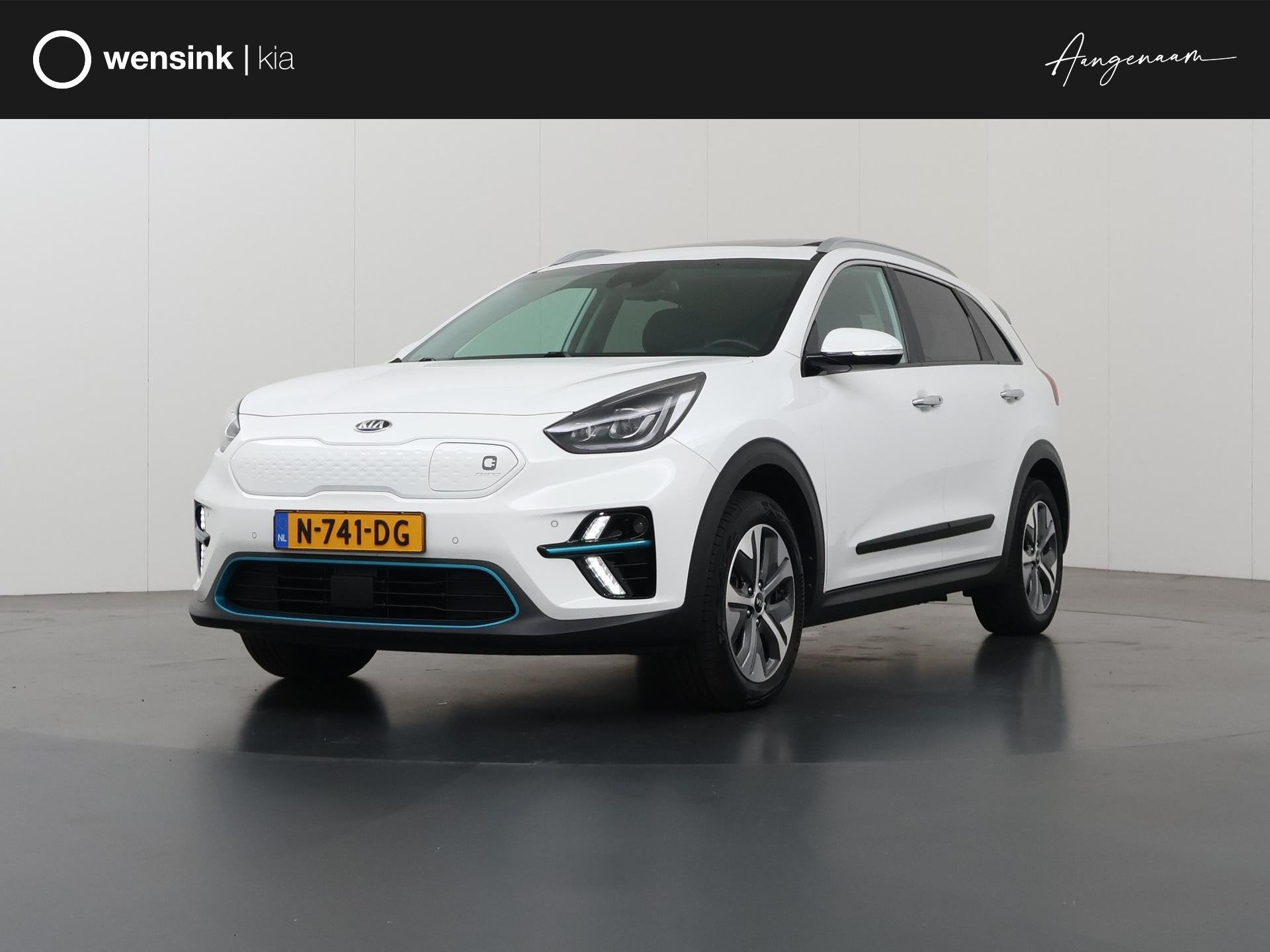 Kia e-Niro DynamicPlusLine 64 kWh | Trekhaak | Schuif/kantel, Gebruikt, Zwart, 1712 kg, Automatische klimaatregeling