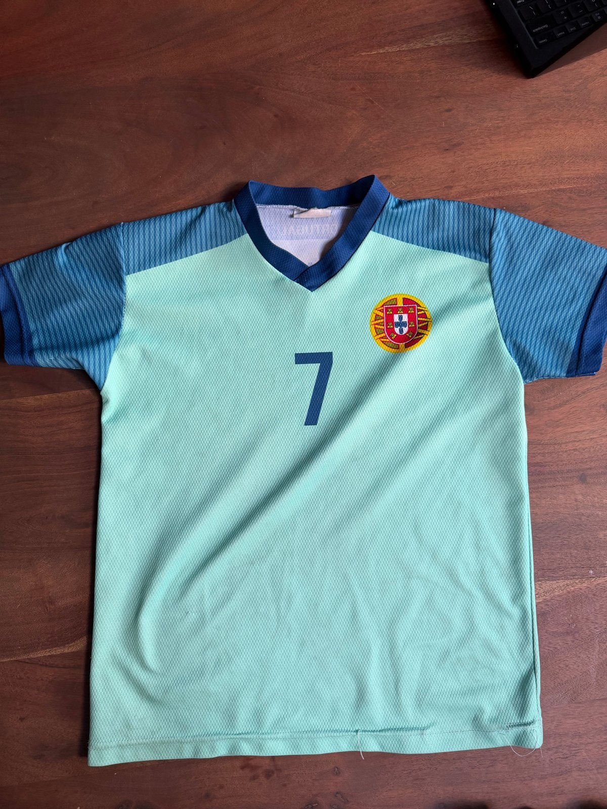 Kinder voetbalshirt Portugal Ronaldo Maat 140, Ophalen of Verzenden, Gebruikt, Jongen, Sport- of Zwemkleding