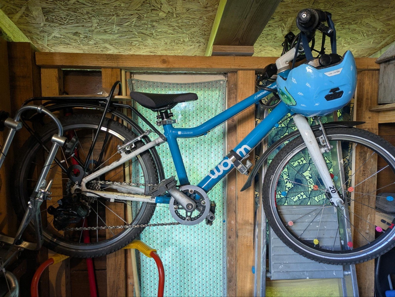 Woom 4, Fietsen en Brommers, Fietsen | Kinderfietsjes, Ophalen, Gebruikt, Minder dan 16 inch