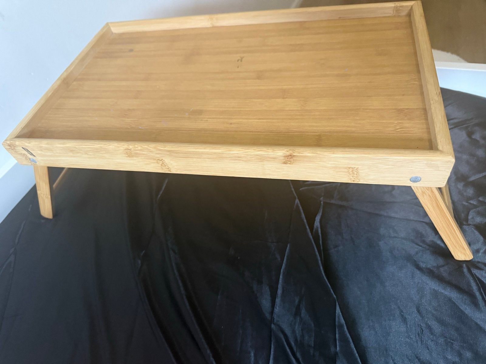 Bedtafel, Ophalen, Gebruikt, Met opstaande rand, Dienblad