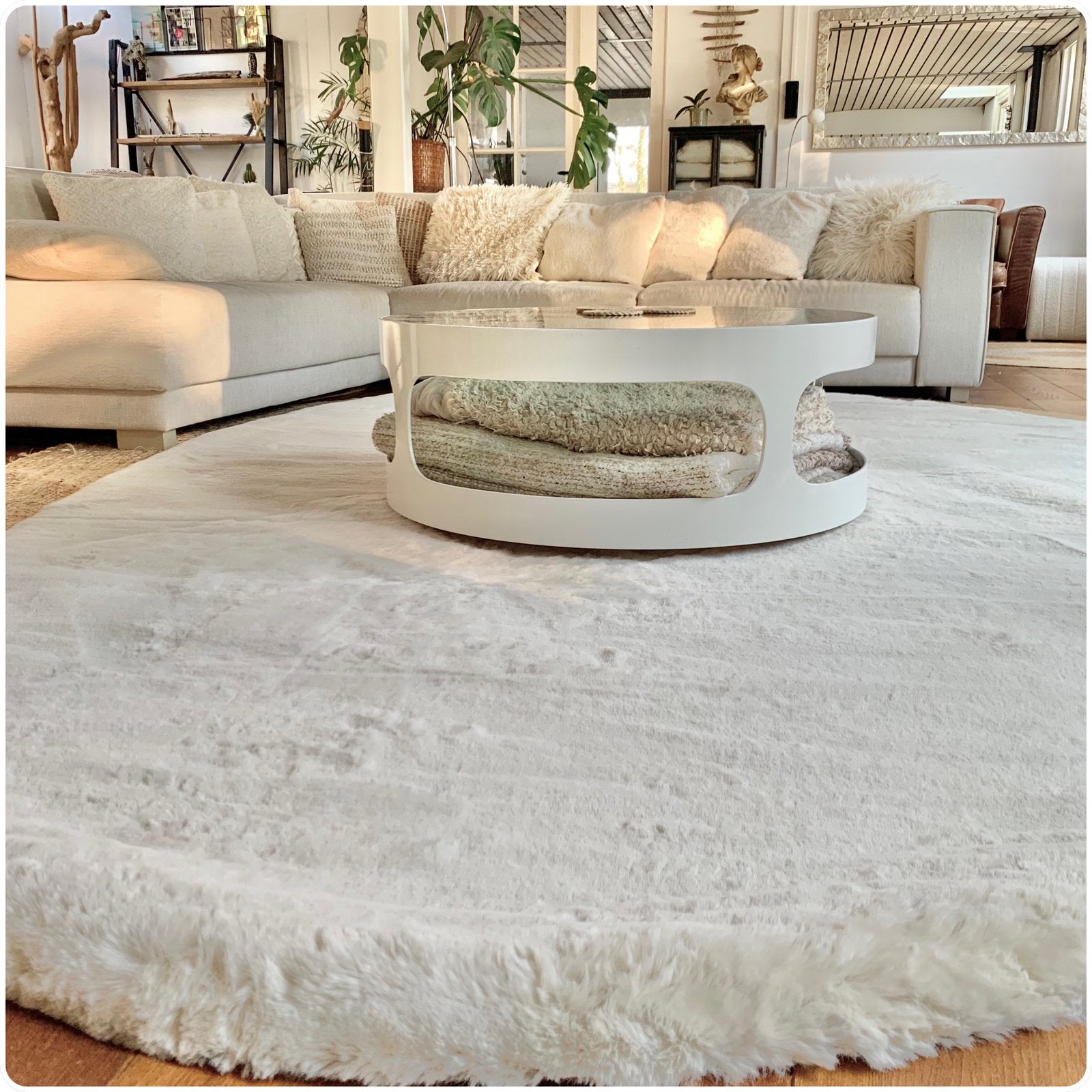 MINDER DUUR!! -  fluffy xxxl vloerkleed - fotoshoot, Ophalen, Rond, 200 cm of meer, Zo goed als nieuw