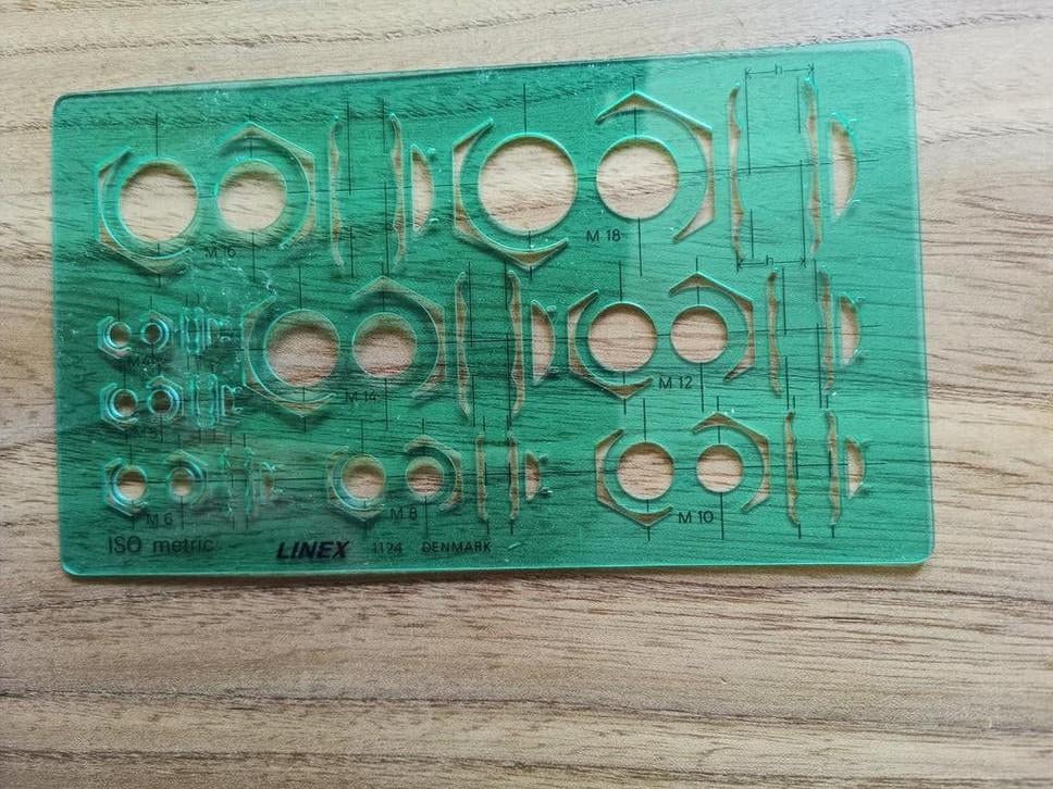 8 Linialen voor technisch tekenen - Sjabloon set, Hobby en Vrije tijd, Tekenen, Ophalen of Verzenden, Zo goed als nieuw, Overige typen