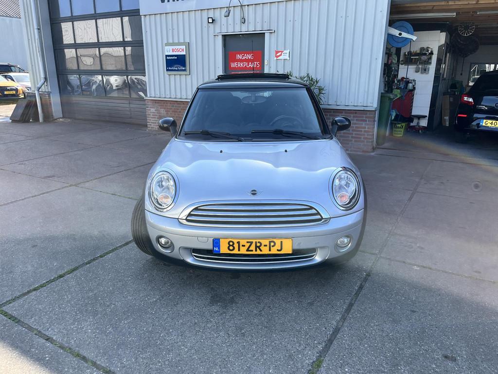 Mini Cooper Chili 1.6, Auto's, Mini, Voorwielaandrijving, Gebruikt, 4 cilinders, 4 stoelen
