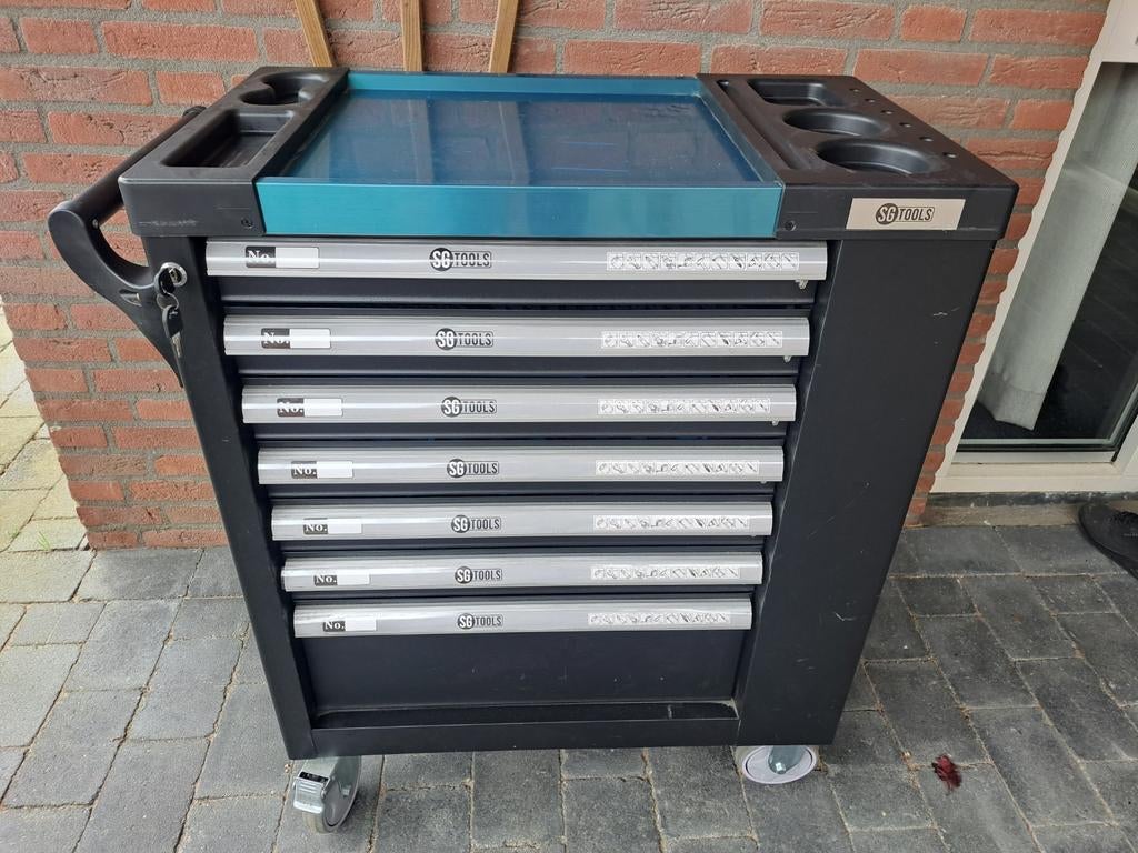 Gereedschapswagen compleet met gereedschap, Ophalen, Zo goed als nieuw