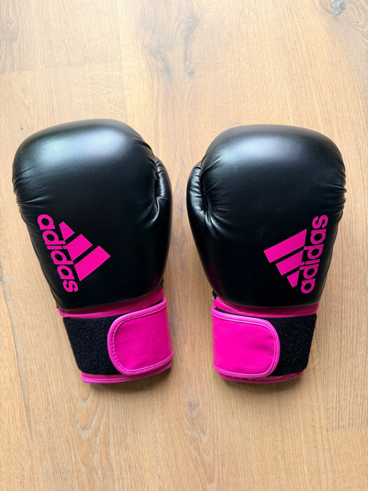 Adidas Hybrid Bokshandschoenen Dames  - mt 14 oz (22-24 cm), Sport en Fitness, Boksen, Ophalen of Verzenden, Zo goed als nieuw