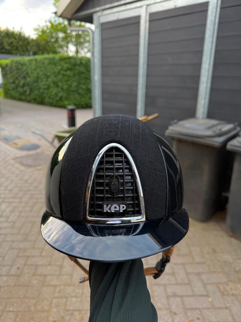 Kep italia   Status - zeer goed, Dieren en Toebehoren, Paardrijkleding, Ophalen of Verzenden, Zo goed als nieuw, Dressuur, Cap