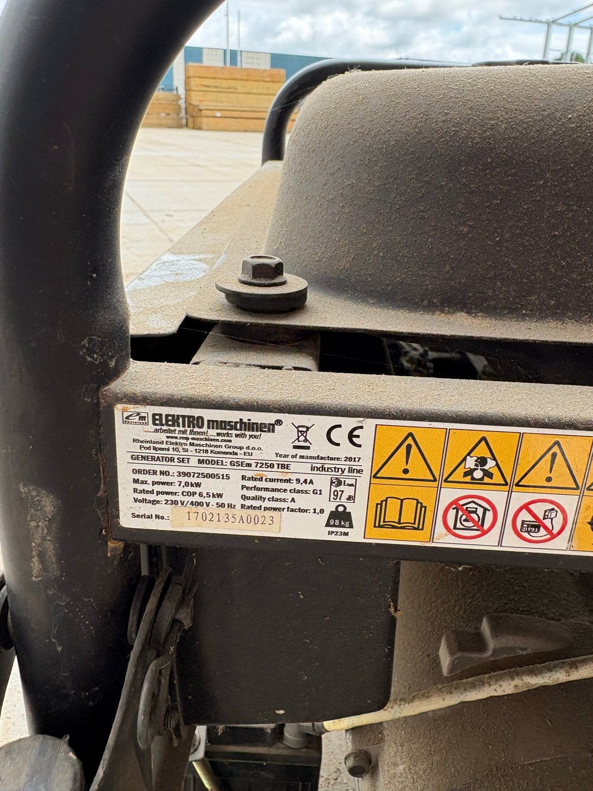 Elektro Maschinen GSEM 7250 TBE Generator - 7,0 kVA, Doe-het-zelf en Verbouw, Aggregaten, Ophalen, Gebruikt, 5 tot 10 kVA, Benzine