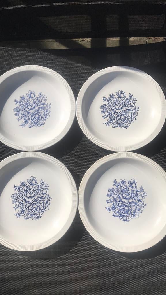 4 blauw-witte Franse borden, Huis en Inrichting, Keuken | Servies, Gebruikt, Bord(en), Overige stijlen, Aardewerk, Ophalen of Verzenden
