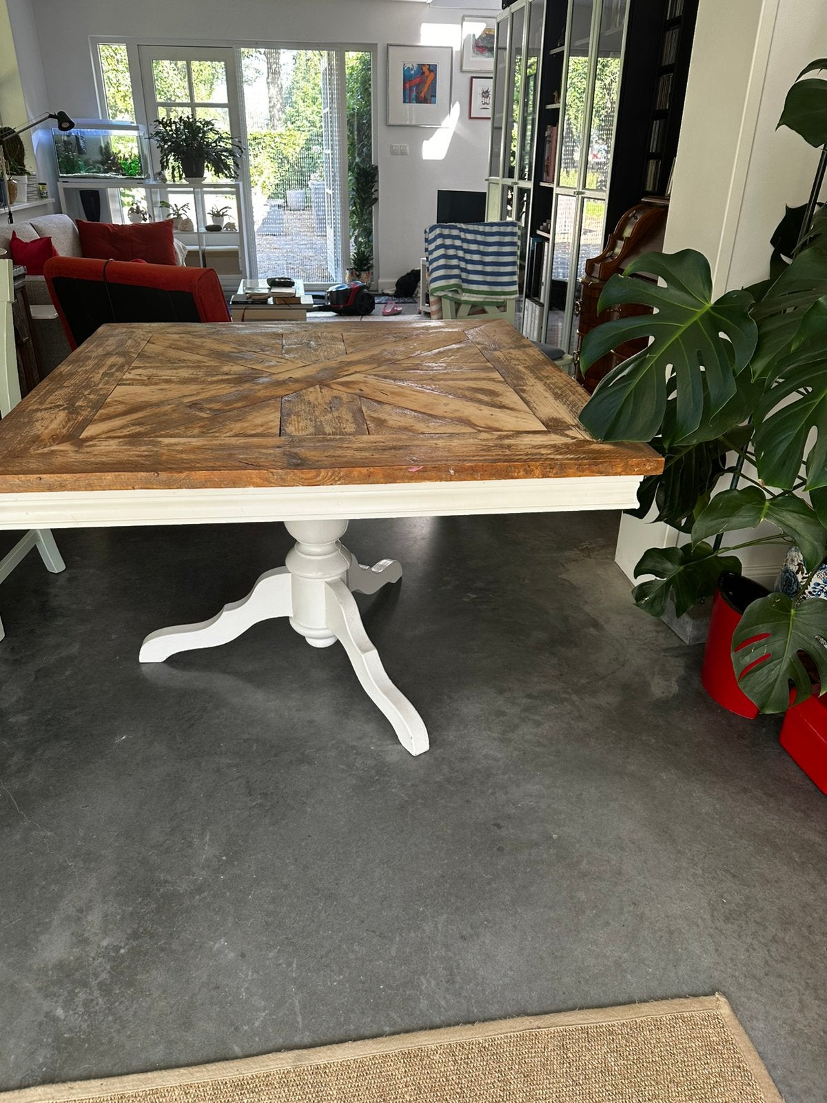 Eettafel, 115x115, eiken antiek, Ophalen, Riviera maison, Zo goed als nieuw, Vier personen