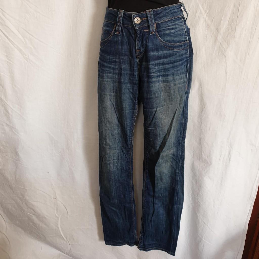 Blauwe stoere jeans mt W27 merk Fornarina, Kleding | Dames, Spijkerbroeken en Jeans, Blauw, ., Ophalen of Verzenden, Zo goed als nieuw