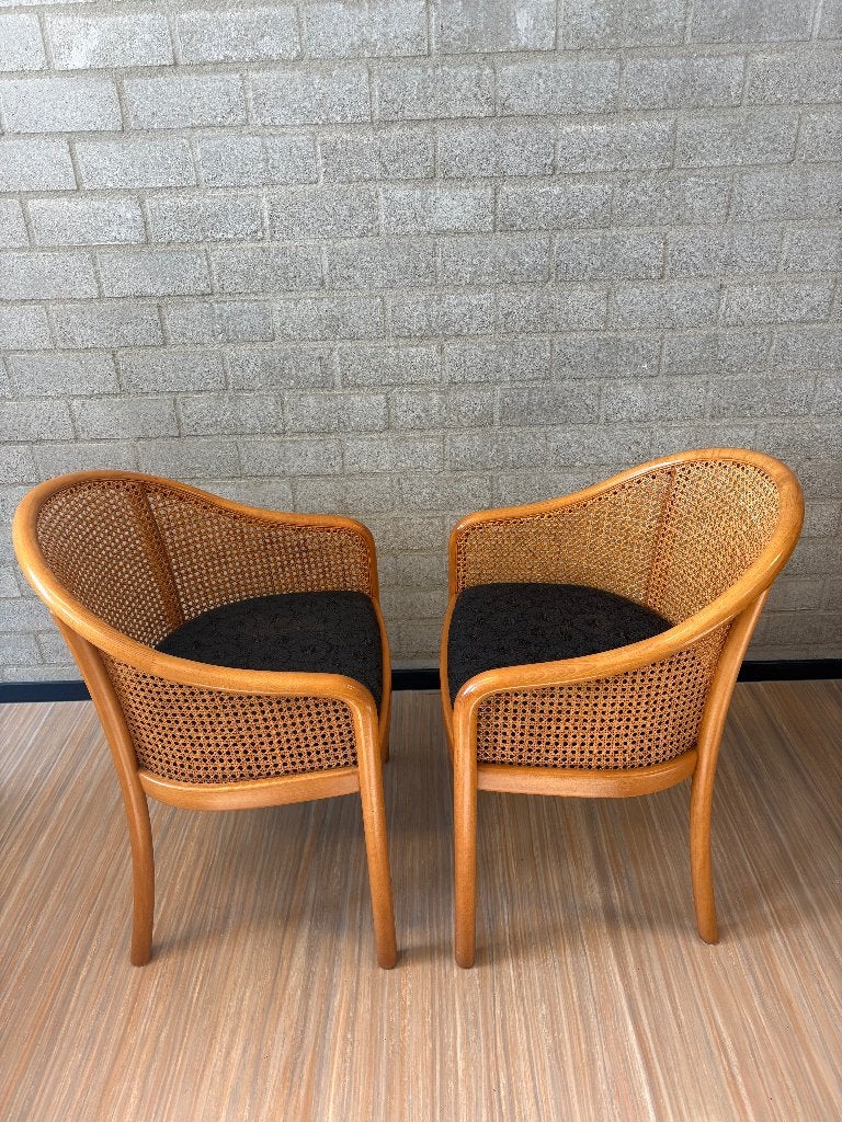 Set vintage armstoeltjes met gevlochten webbing-rugleuning, Ophalen, Hout, Gebruikt, Twee
