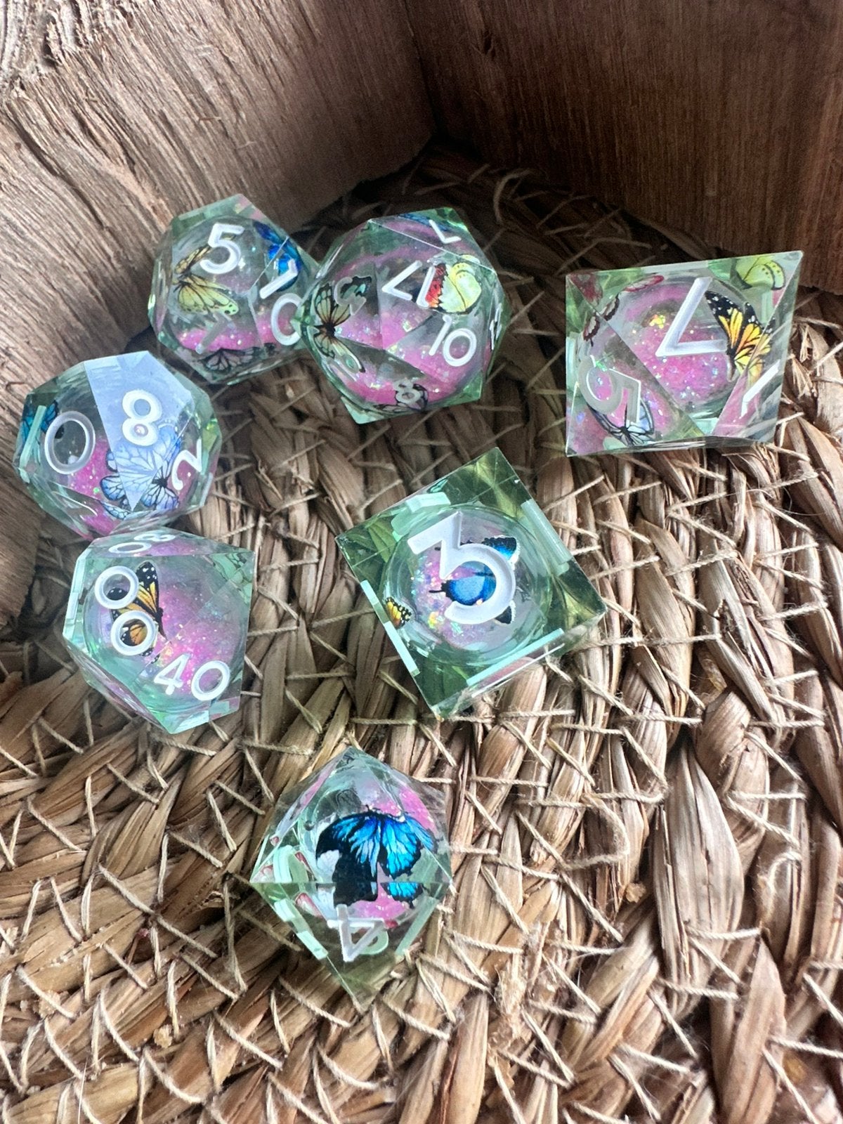 DND dice / vlinders / Dobbelstenen / RPG / Dungeon & Dragons, Ophalen of Verzenden, Nieuw, Overige soorten