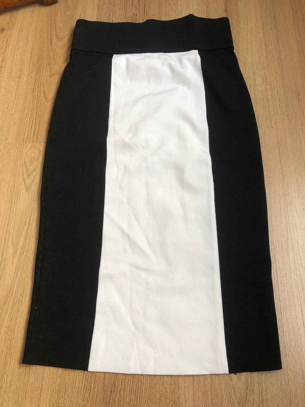 Balmain x H&m zwart witte rok 40, Maat 38/40 (M), Zwart, Ophalen of Verzenden, Zo goed als nieuw