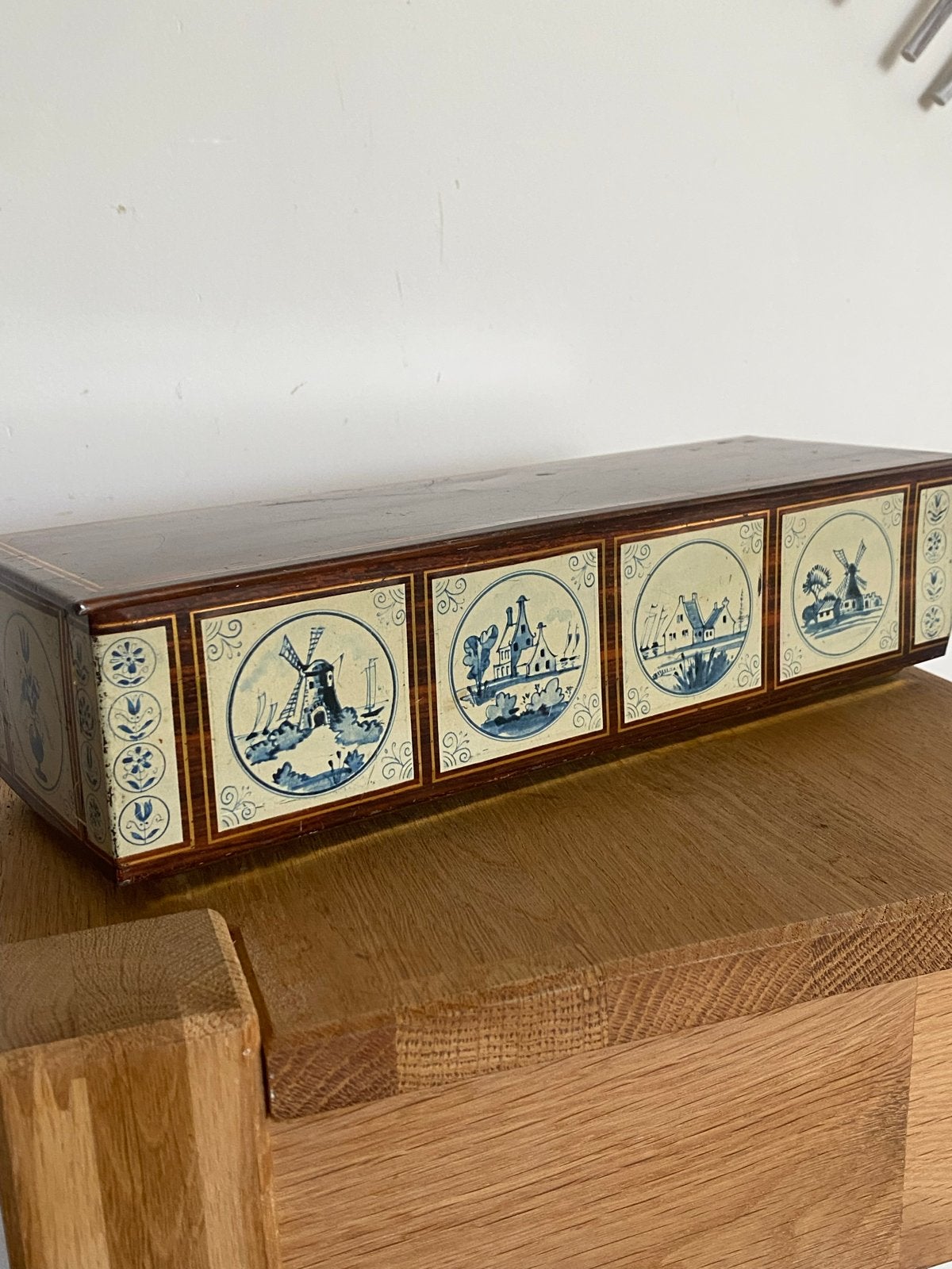 Vintage Delfts Blauw Blikken Doos met Houten Deksel, Ophalen of Verzenden
