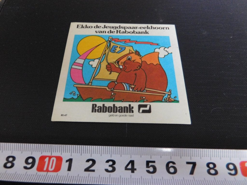 sticker RABOBANK Ekko de Jeugdspaar eekhoorn  KJ650 *, Verzamelen, Stickers, Ophalen, Zo goed als nieuw