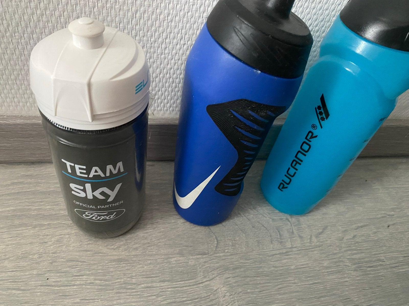 Bidons voor fietsen - Team Sky, Nike, Rucanor, Ophalen, Gebruikt