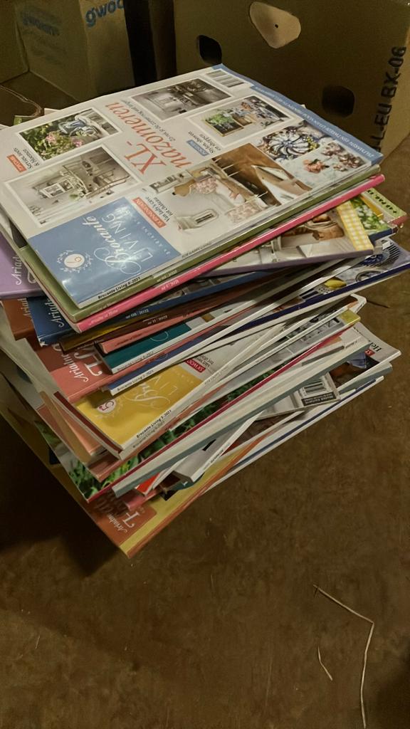 Stapel 40 tijdschriften brocante living adriadne at home, Ophalen, Zo goed als nieuw, Overige typen