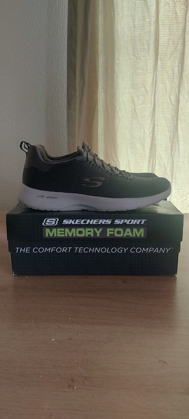 Skechers Memory Foam – Groen – Zo goed als nieuw, Ophalen of Verzenden, Zo goed als nieuw, Overige kleuren