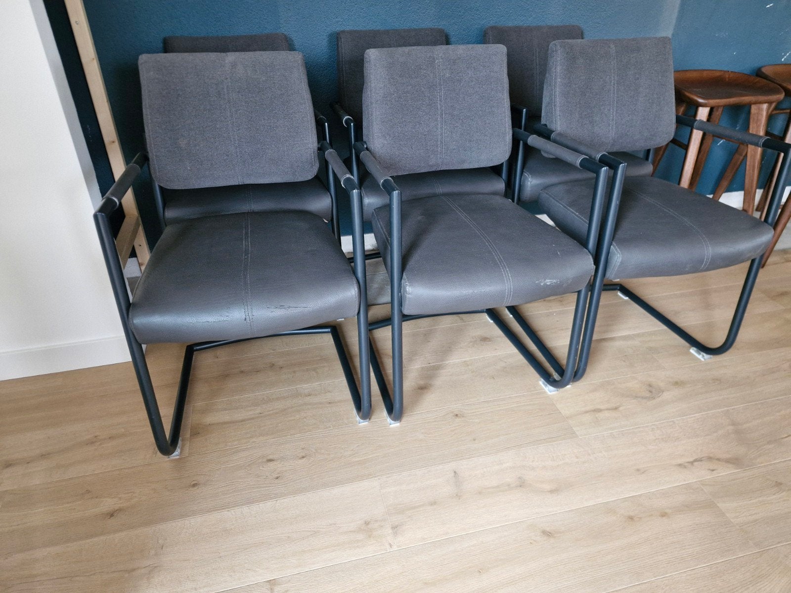 6 eetkamerstoelen - Gratis af te halen!, Huis en Inrichting, Stoelen, Ophalen, Gebruikt, Stof, Vijf, Zes of meer stoelen
