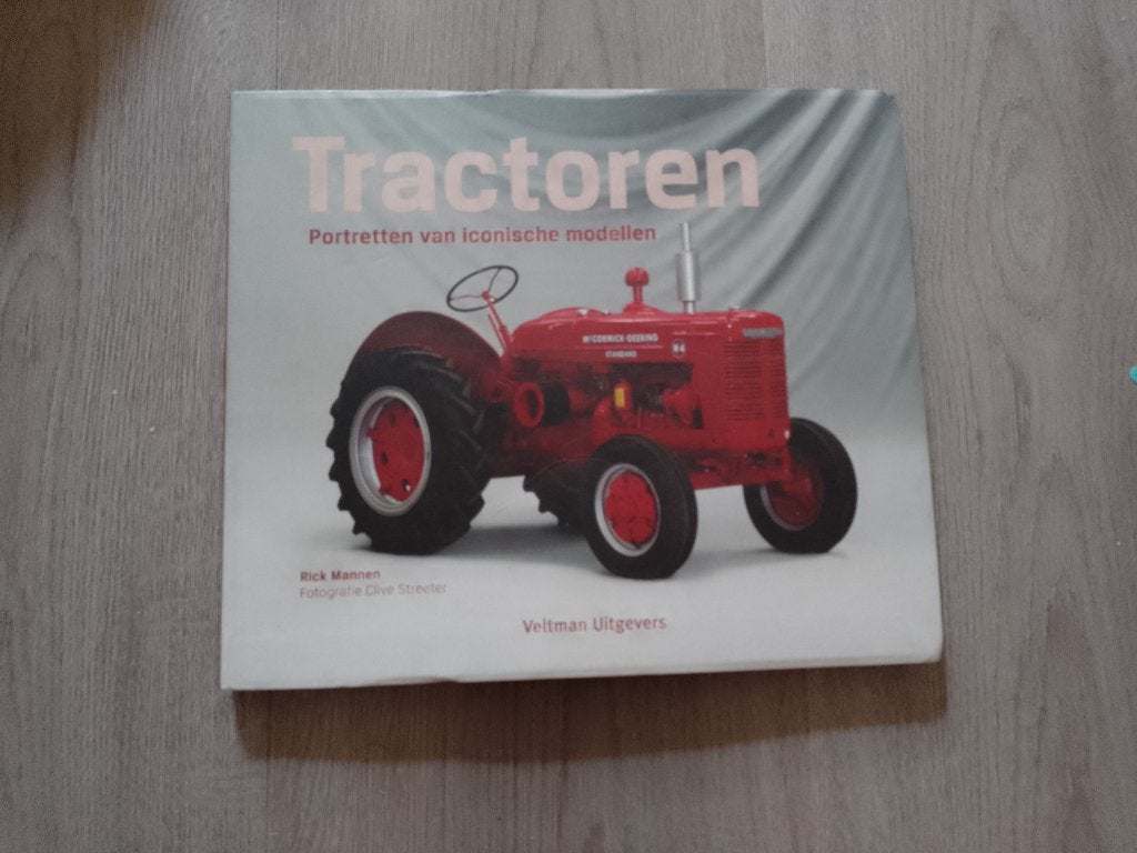 Tractoren - Rick Mannen - portretten van iconische modellen, Ophalen of Verzenden, Gelezen, Rick mannen