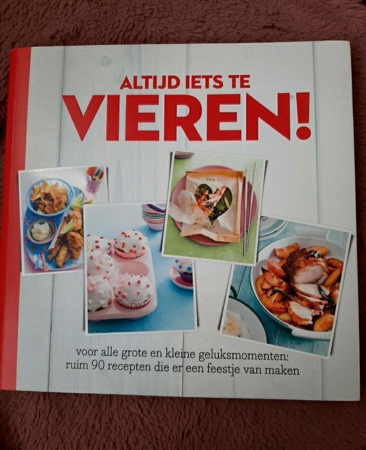 Albert Heijn Kookboek 125 Jaar Jubileum, Ophalen of Verzenden, Zo goed als nieuw, Nederland en België, Hoofdgerechten