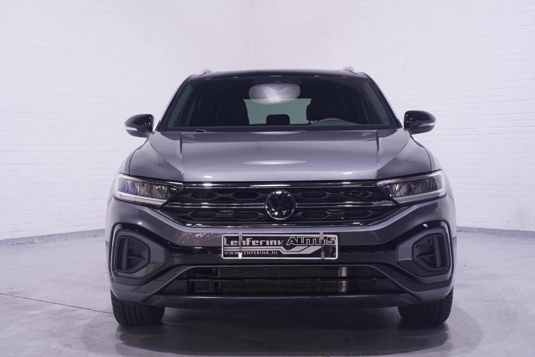 Volkswagen T-Roc 1.5 TSI R-Line Apple Carplay Panoramadak Pr, Auto's, 4 cilinders, 150 pk, Bedrijf, Verwarmde buitenspiegels
