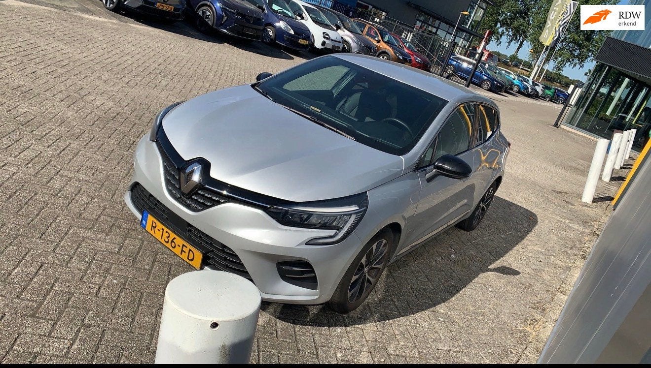 Renault Clio 1.0 TCe 90 Techno, Voorwielaandrijving, Gebruikt, Euro 6, Parkeersensor