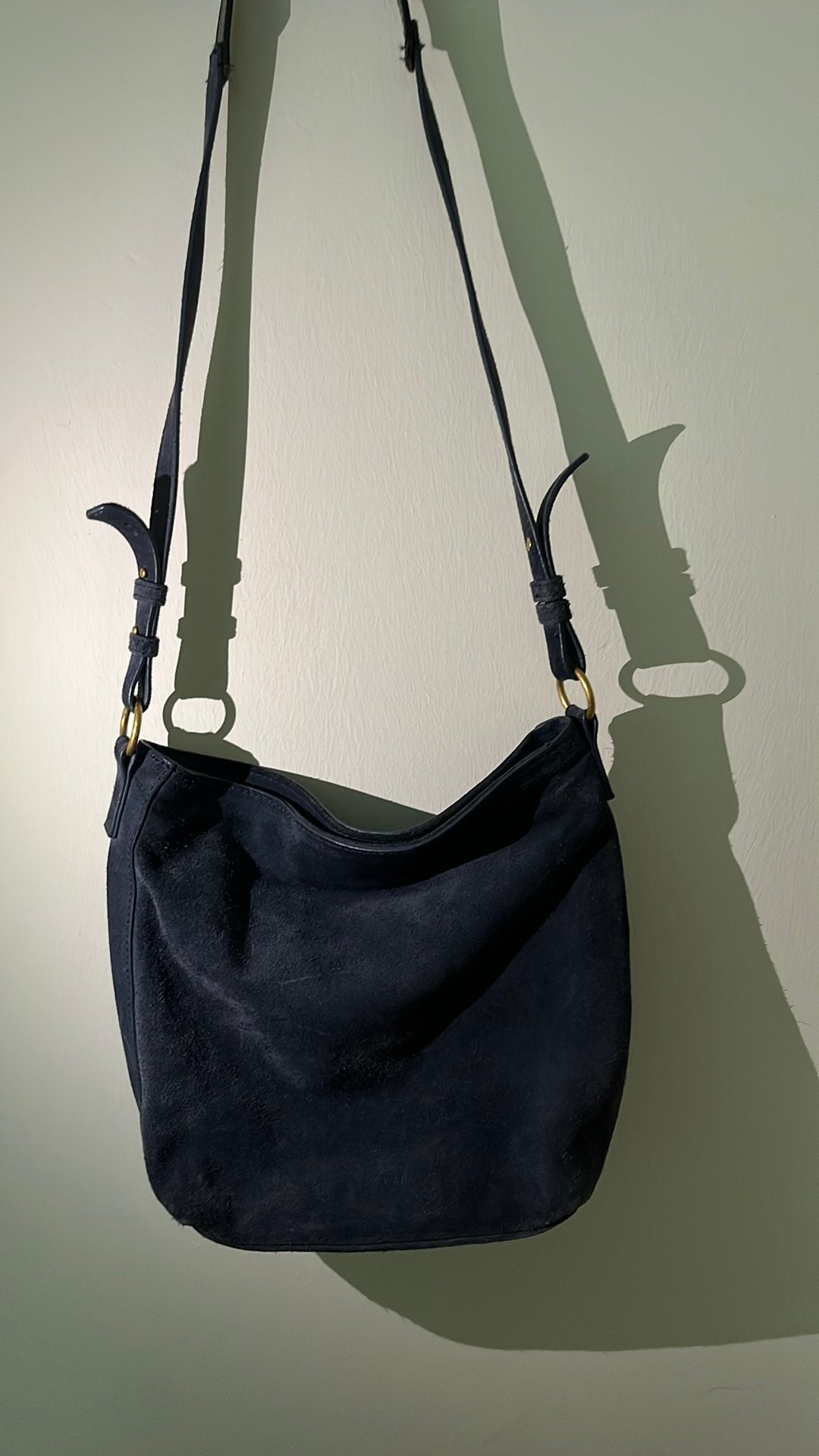 Suede schoudertas blauw, Gebruikt, Blauw, Leer, Ophalen
