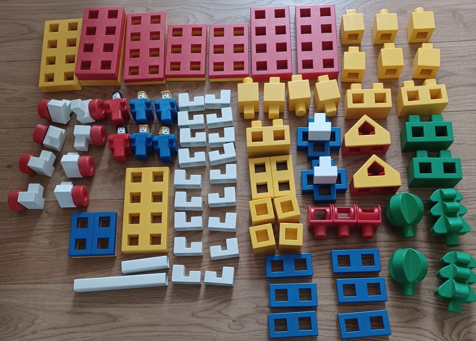 Lasy bouwstenen / constructie speelgoed, Kinderen en Baby's, Ophalen of Verzenden