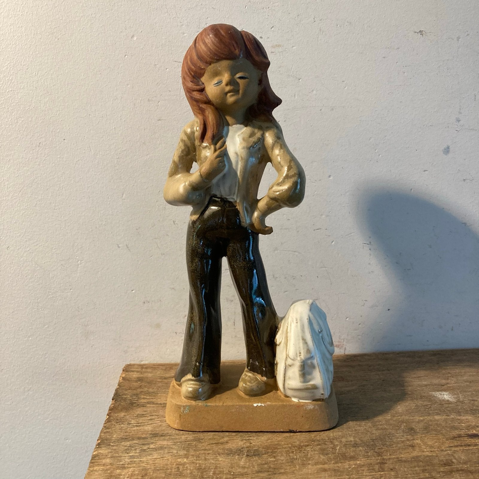 Vintage beeldje van tiener meisje met tas - 20 cm, Ophalen of Verzenden