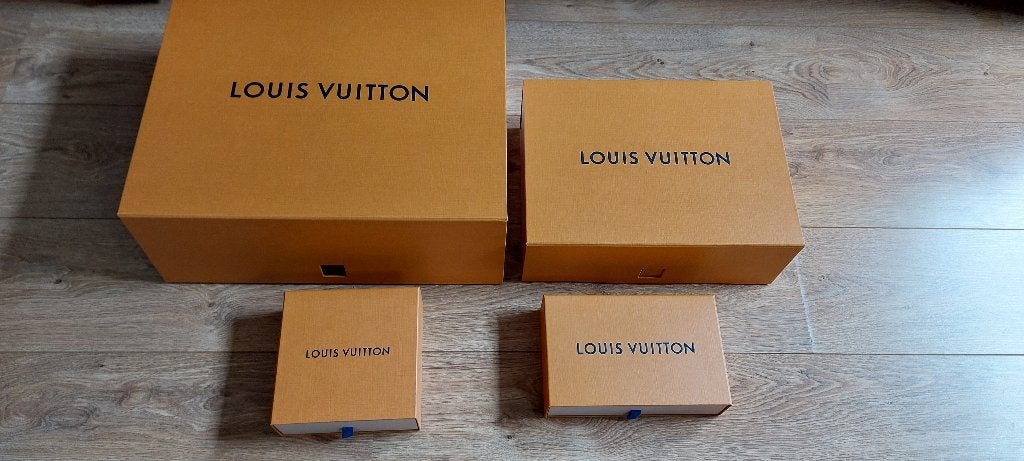 originele Louis Vuitton dozen, Doos, 40 tot 60 cm, 50 tot 75 cm, Minder dan 35 cm