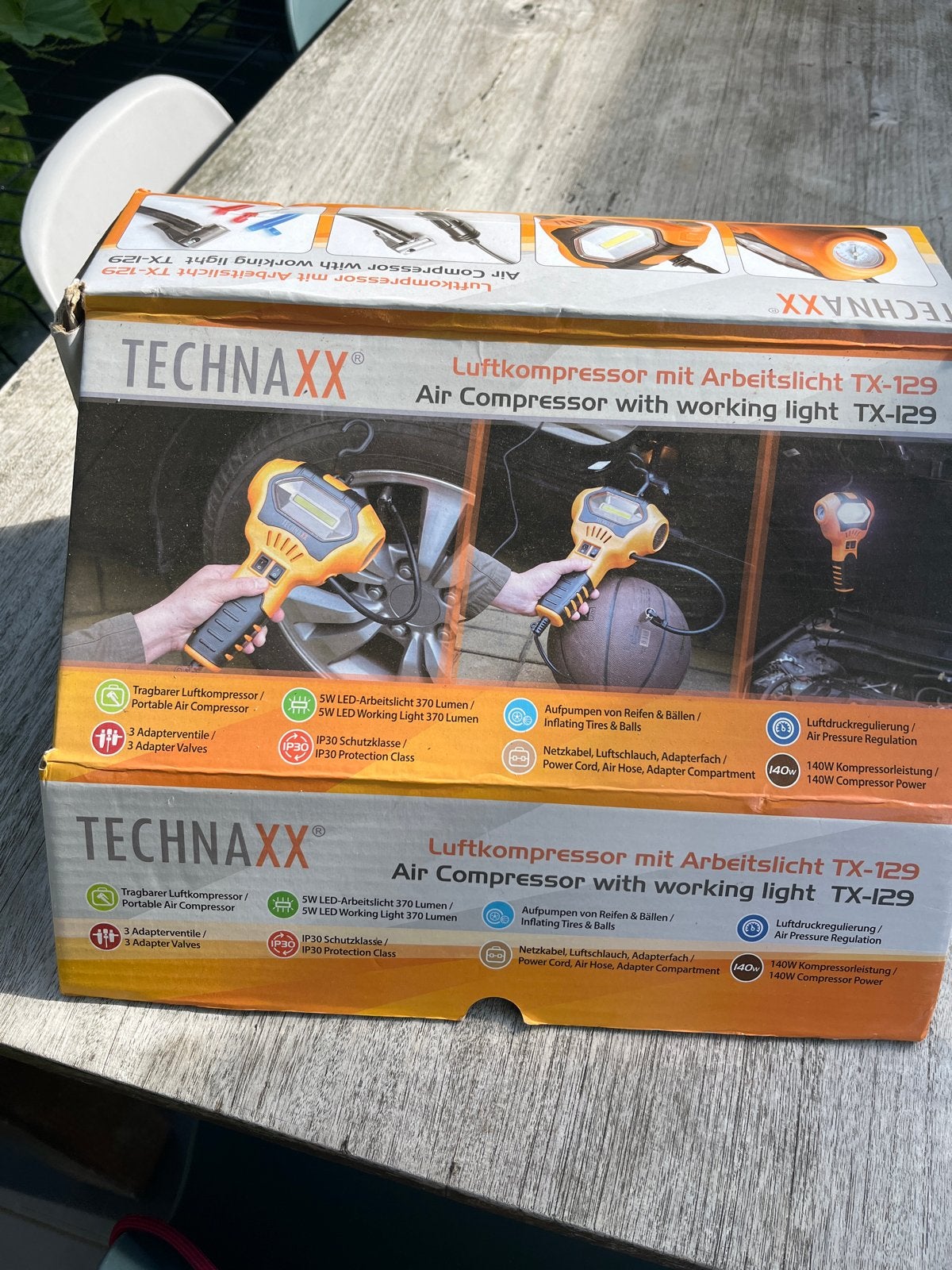 TECHNAXX Luchtcompressor met werklamp TX-129, Ophalen, Nieuw