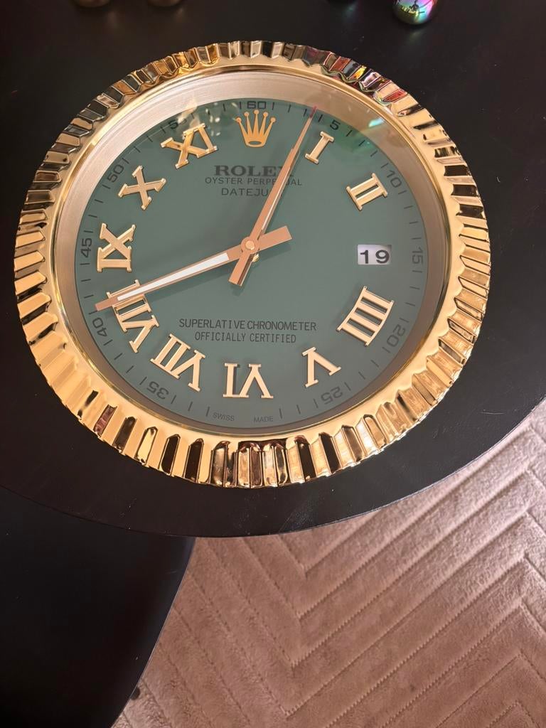 Ultra Luxe Rolex Datejust Goud met Money Green Wijzerplaat, Ophalen of Verzenden, Nieuw, Analoog, Wandklok