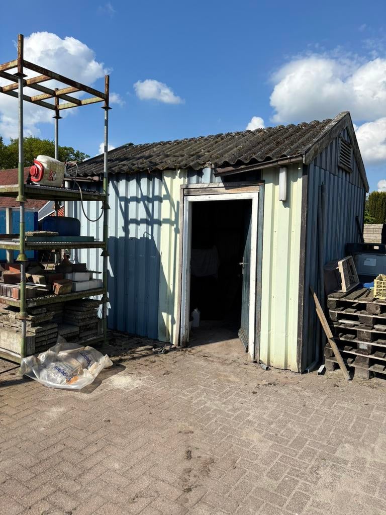 Schuur 3 bij 4 meter, Ophalen, Zo goed als nieuw, Schuur, Zonder ramen