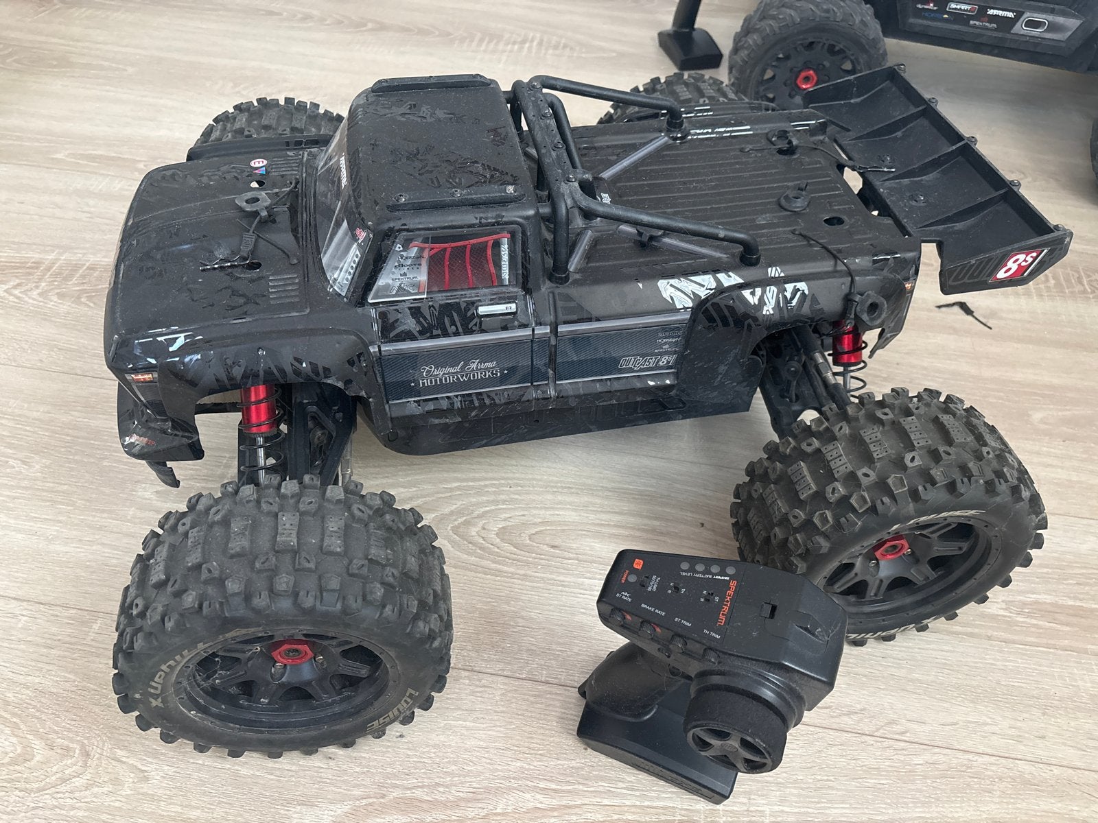 ARRMA Outcast EXB 8S 1:5, Hobby en Vrije tijd, Modelbouw | Radiografisch | Auto's, Gebruikt, Auto offroad, Schaal 1:8, Ophalen