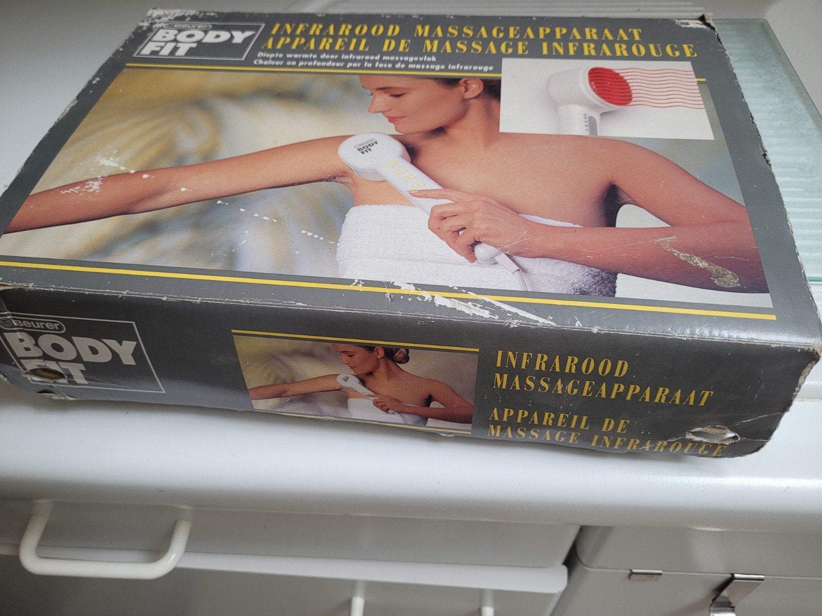 Infrarood massageapparaat met 3  massagehulpstukken, Sport en Fitness, Ophalen of Verzenden, Zo goed als nieuw, Apparaat