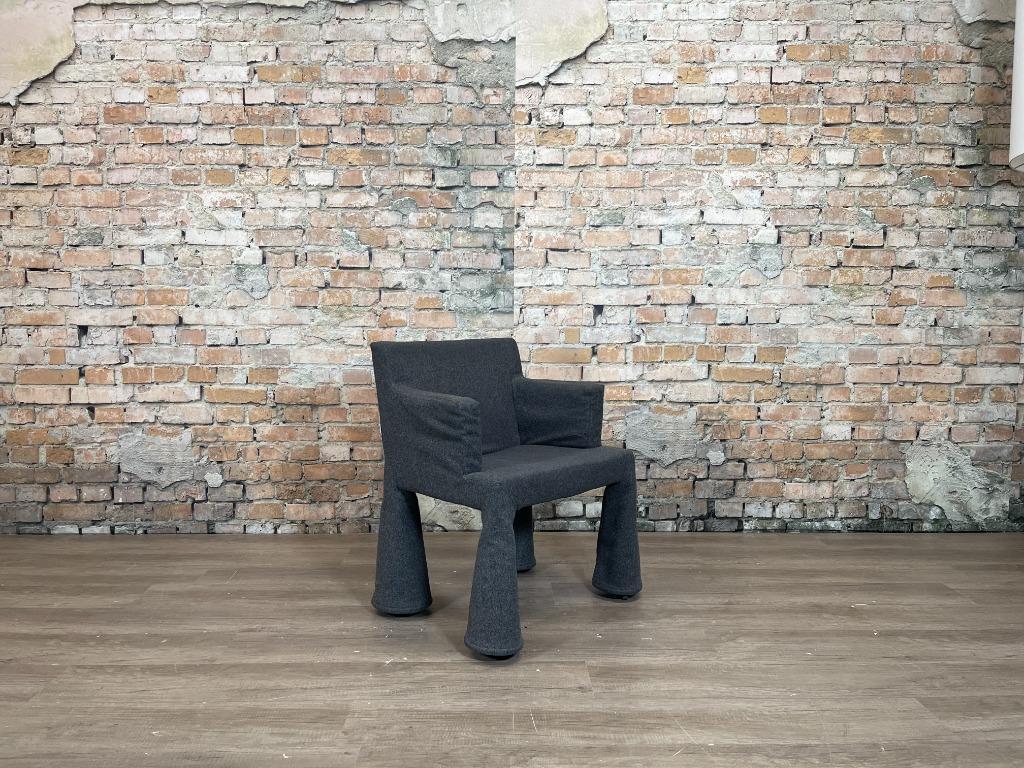 Moooi VIP Chair grijs bij TheReSales